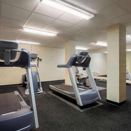Travelodge By Wyndham Livonia Ngoại thất bức ảnh